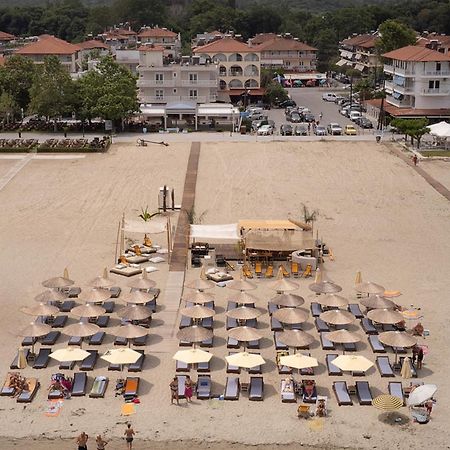 Agyra Seaview Hotel By Panel Hospitality ネイポリ エクステリア 写真